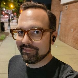 Meet your Posher, Jason